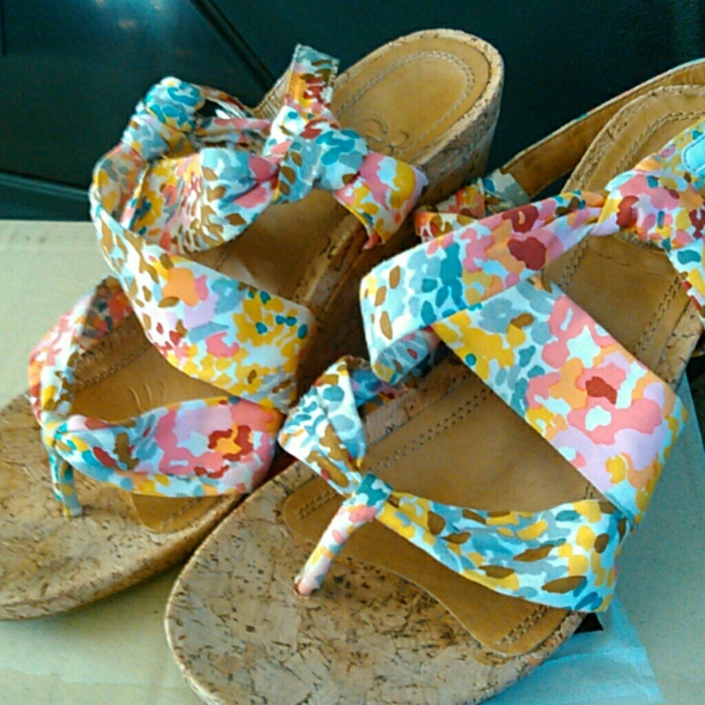 Cork wedge sandals, beautiful multicolor straps.